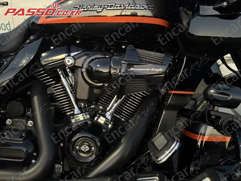 HARLEY-DAVIDSON ROAD GLIDE SPECIAL - фото 4