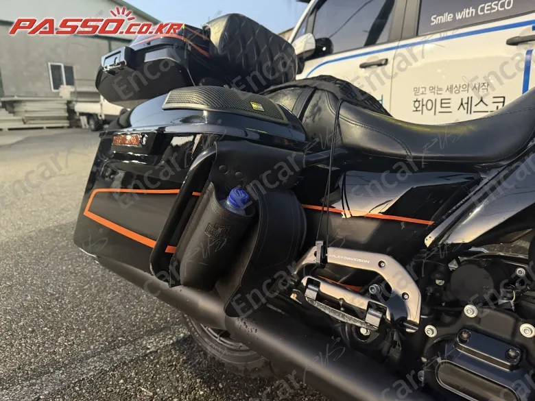 HARLEY-DAVIDSON ROAD GLIDE SPECIAL - фото 6