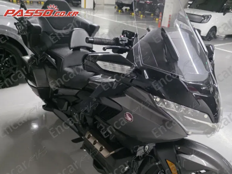 HONDA GOLDWING TOUR DCT AIRBAG - фото 0