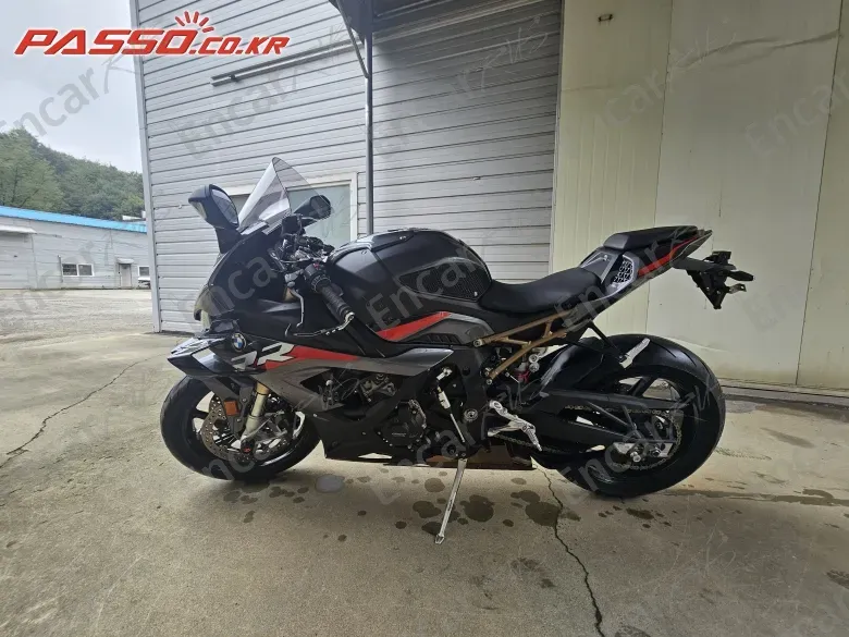 BMW S 1000 RR - фото 1