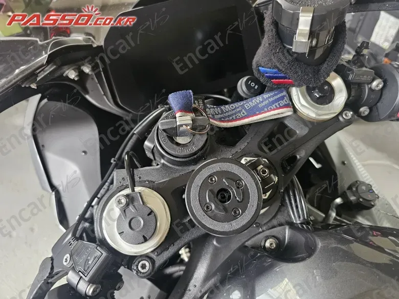 BMW S 1000 RR - фото 3