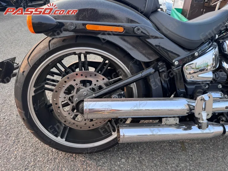 HARLEY-DAVIDSON BREAKOUT 114 - фото 4