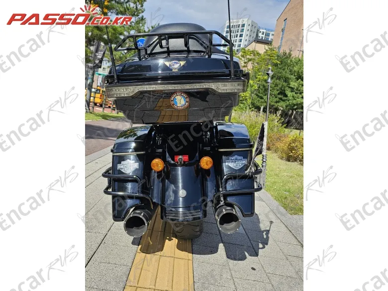 HARLEY-DAVIDSON ROAD GLIDE SPECIAL - фото 2