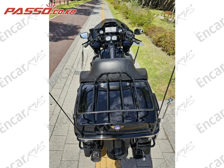 HARLEY-DAVIDSON ROAD GLIDE SPECIAL - фото 3