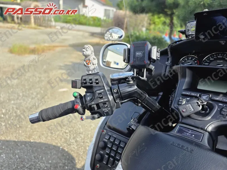 HONDA GOLDWING 1800 - фото 3
