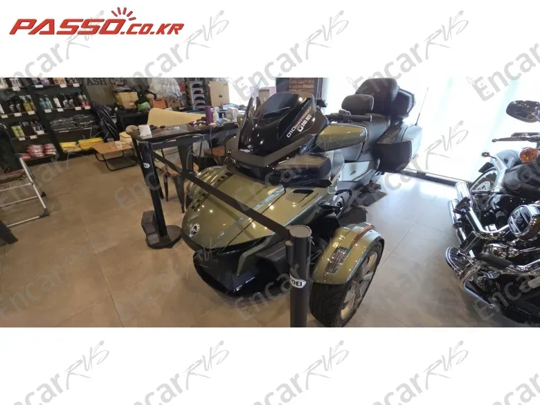 BRP CAN-AM SPYDER RT LIMITED - фото 1