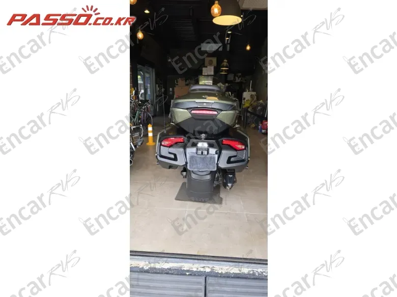 BRP CAN-AM SPYDER RT LIMITED - фото 2