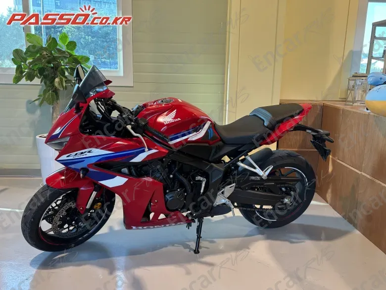 Honda Cbr 650 R E-Clutch - фото 0