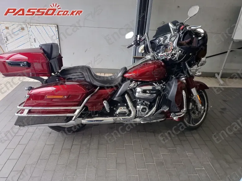 HARLEY-DAVIDSON FLHX - фото 0