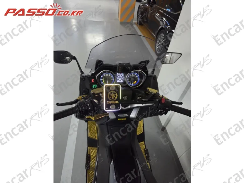 YAMAHA T MAX DX - фото 3