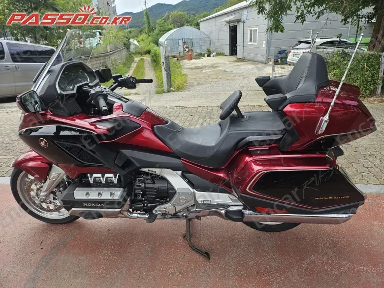 HONDA GOLDWING TOUR DCT AIRBAG - фото 1