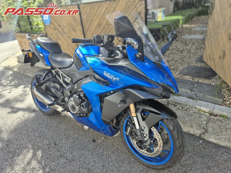 SUZUKI GSX S 1000 GT - фото 4