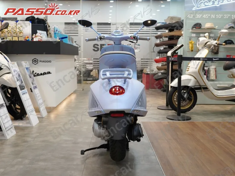 VESPA 946 SNAKE - фото 2