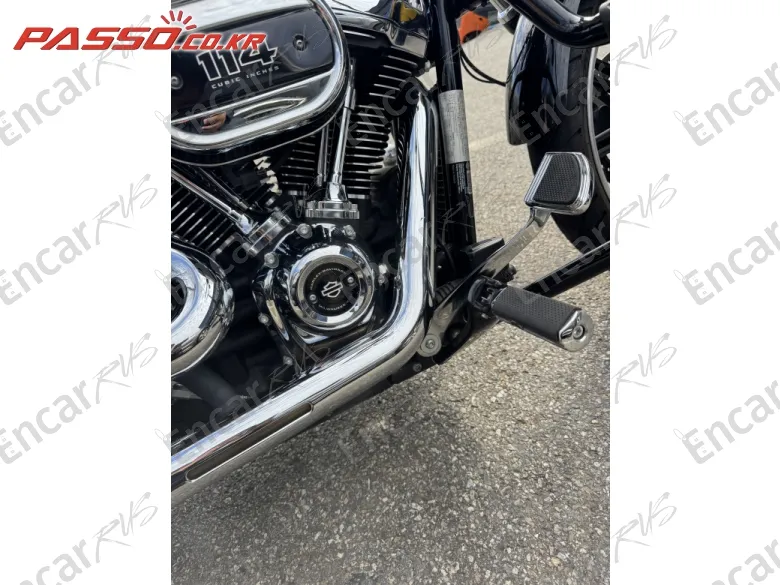 HARLEY-DAVIDSON BREAKOUT 114 - фото 4
