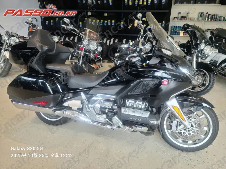 HONDA GOLDWING TOUR DCT AIRBAG - фото 0