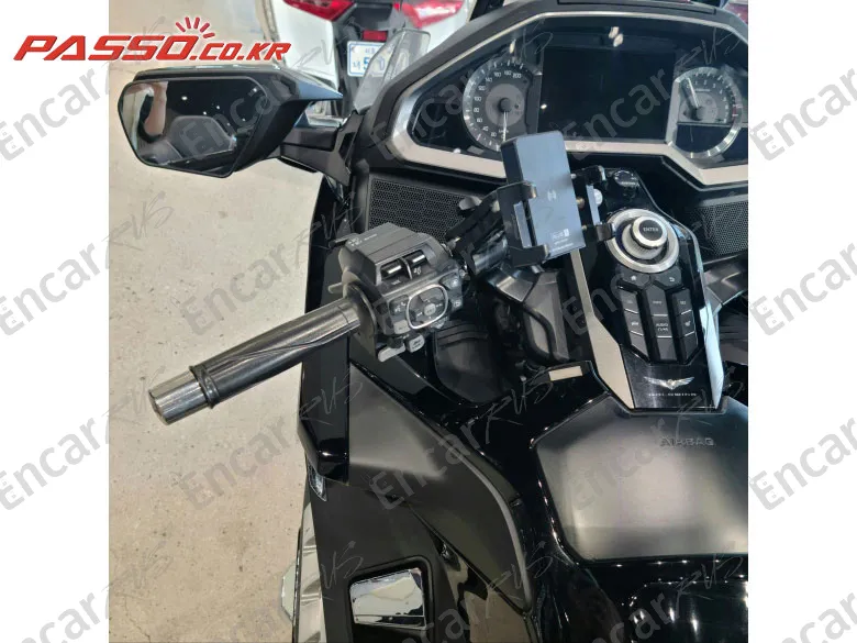 HONDA GOLDWING TOUR DCT AIRBAG - фото 3