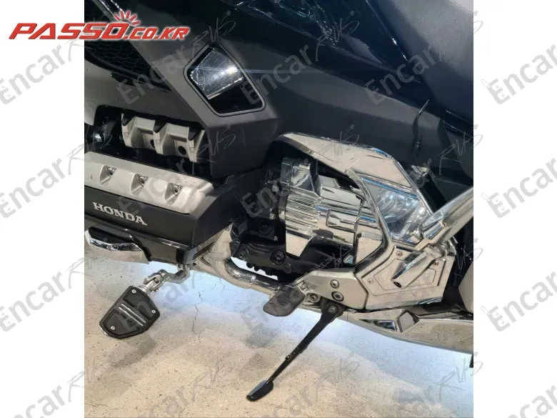 HONDA GOLDWING TOUR DCT AIRBAG - фото 4