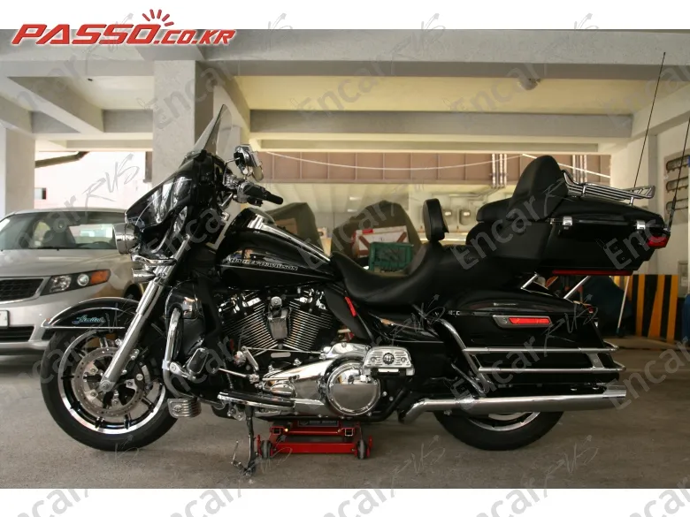 HARLEY-DAVIDSON ULTRA LIMITED - фото 1