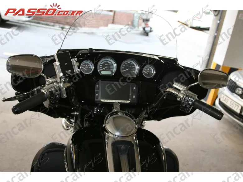 HARLEY-DAVIDSON ULTRA LIMITED - фото 3