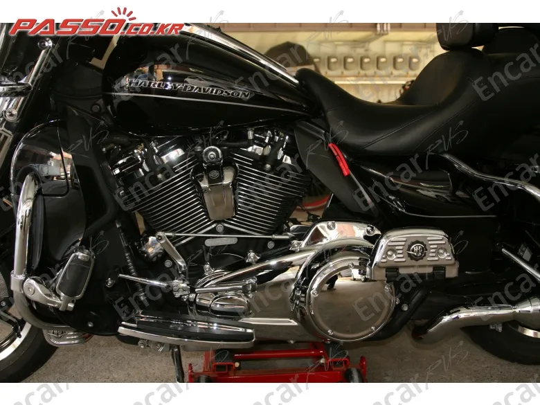 HARLEY-DAVIDSON ULTRA LIMITED - фото 4