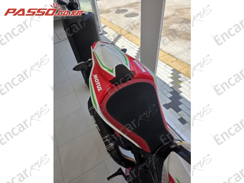 MV AGUSTA F3 800 RC - фото 6