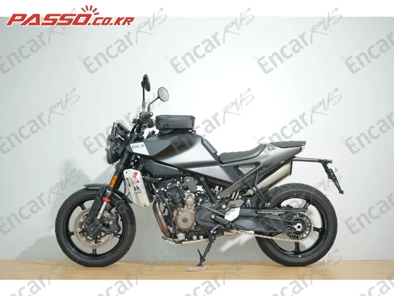 HUSQVARNA SVARTPILEN 801 - фото 1