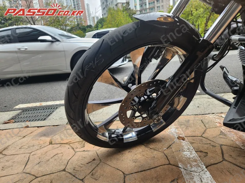 HARLEY-DAVIDSON BREAKOUT - фото 5