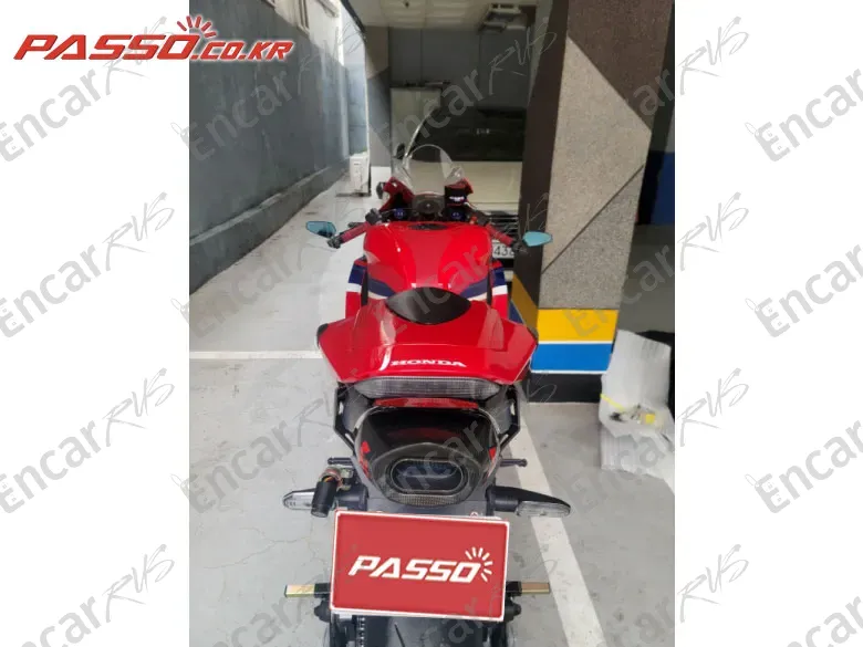 HONDA CBR 600 RR - фото 2