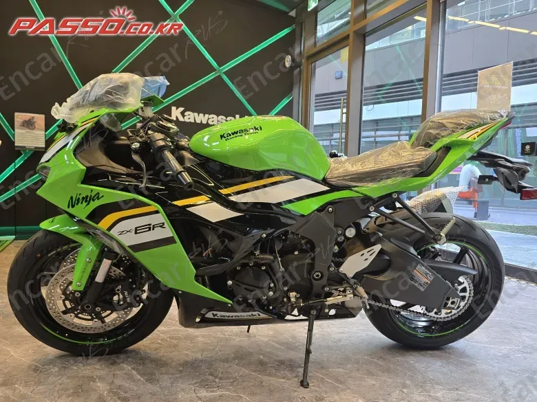 KAWASAKI ZX 6 R - фото 1