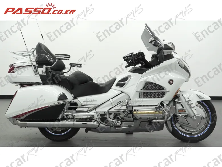 HONDA GOLDWING 1800 - фото 0