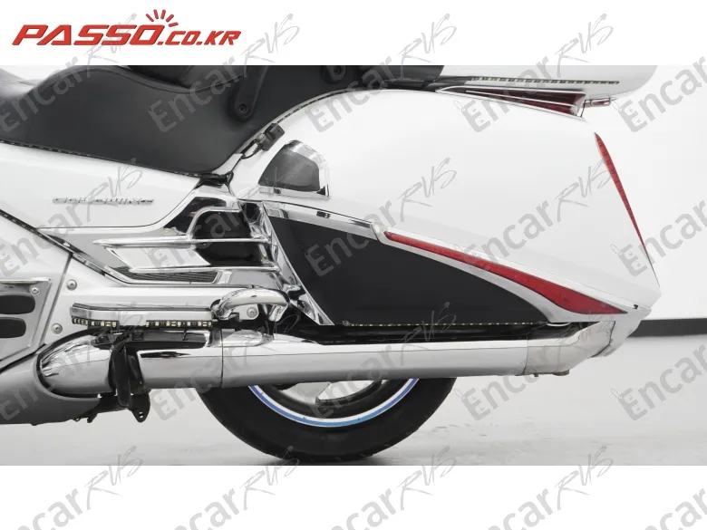 HONDA GOLDWING 1800 - фото 6