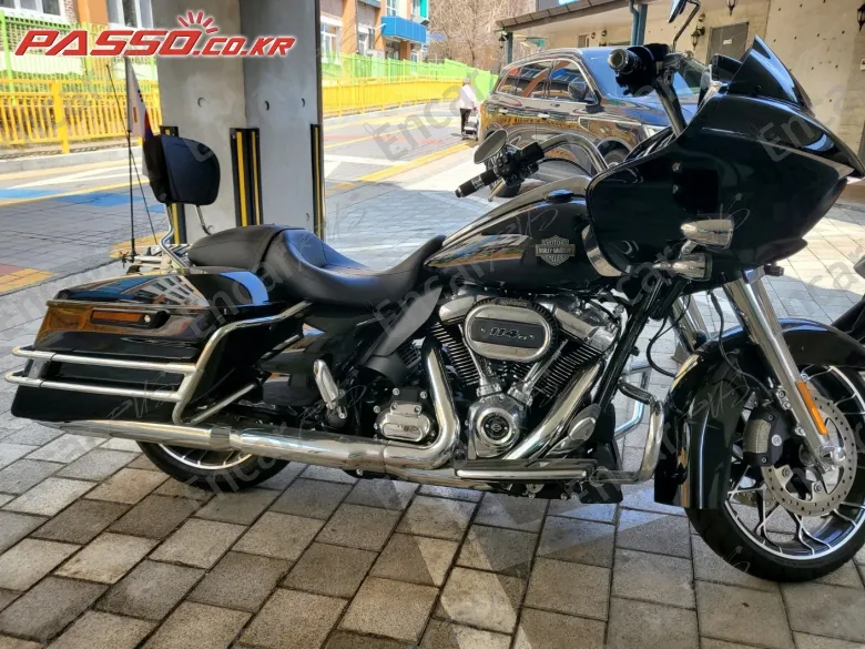 HARLEY-DAVIDSON ROAD GLIDE SPECIAL - фото 0