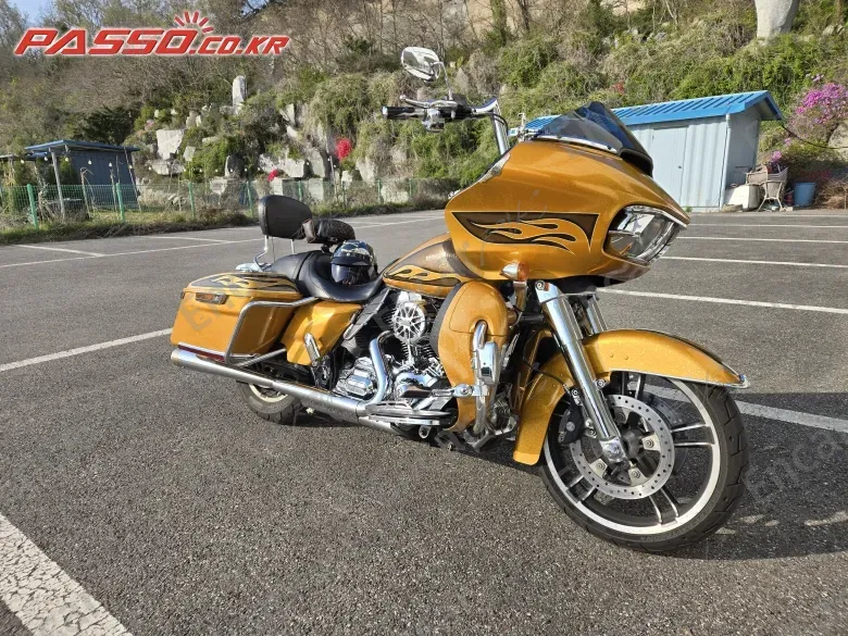 HARLEY-DAVIDSON ROAD GLIDE SPECIAL - фото 0