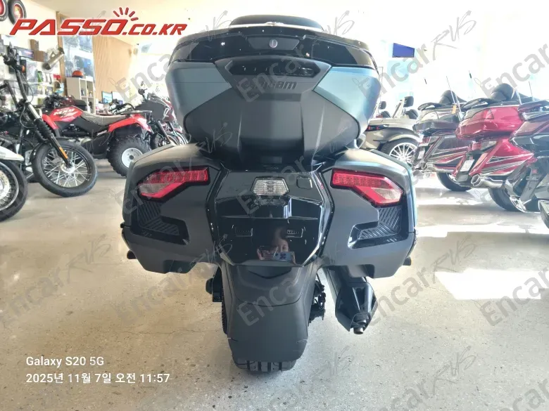 BRP CAN-AM SPYDER RT LIMITED - фото 2