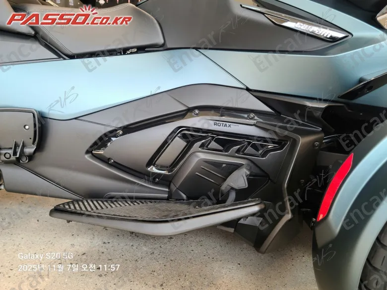BRP CAN-AM SPYDER RT LIMITED - фото 4