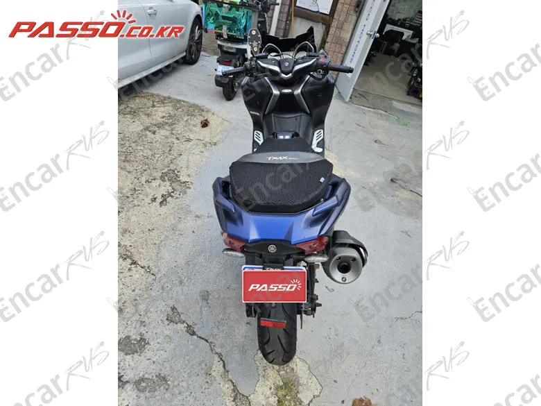 YAMAHA T MAX DX - фото 2