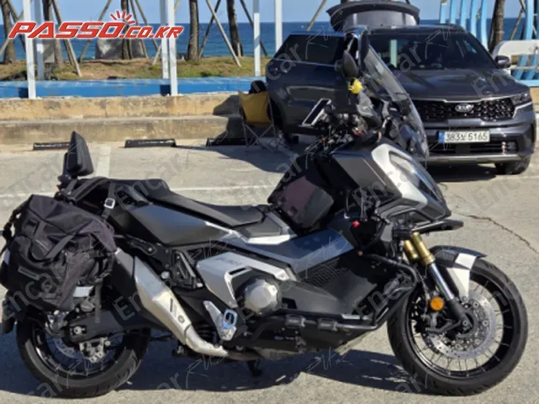 HONDA X ADV - фото 0