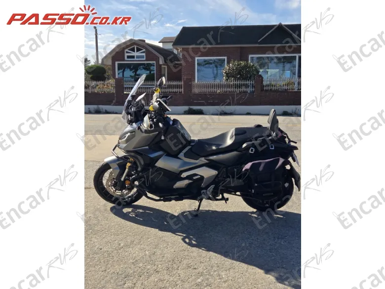 HONDA X ADV - фото 1