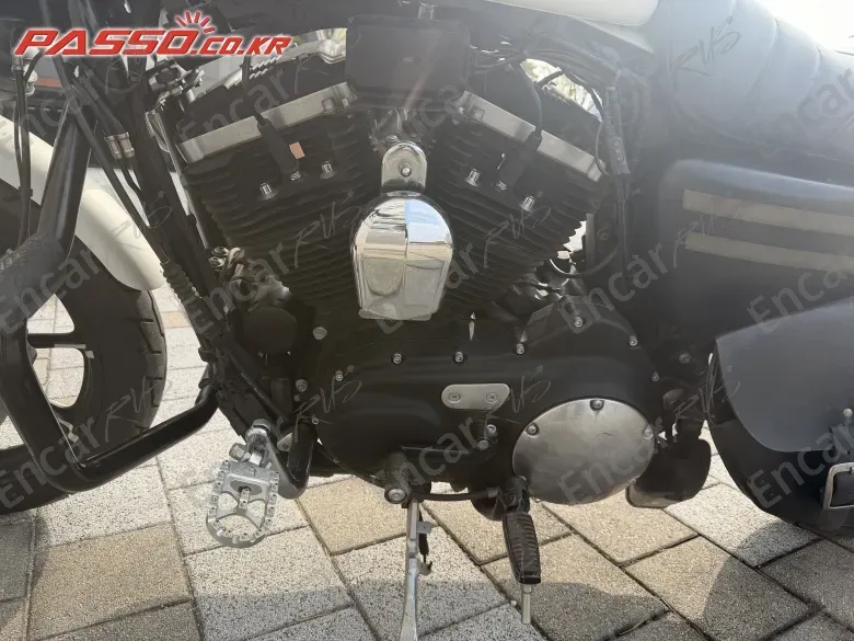 HARLEY-DAVIDSON XL 883 N - фото 4