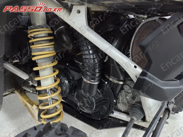 BRP CAN-AM MAVERICK MAX X RS TURBO 1000 - фото 4