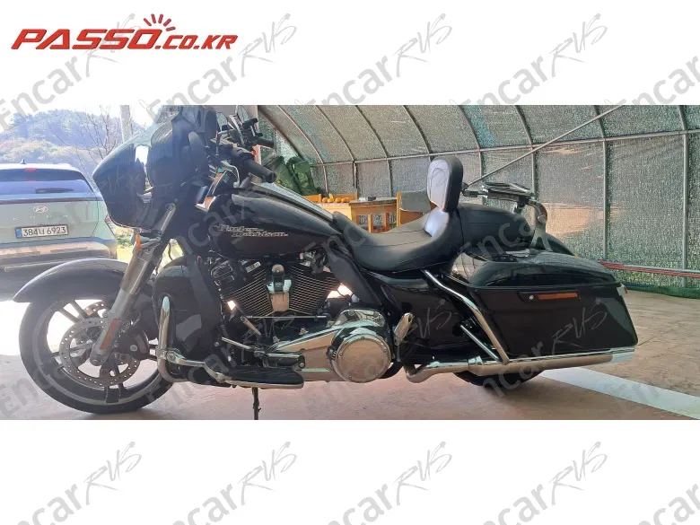 HARLEY-DAVIDSON FLHX - фото 1
