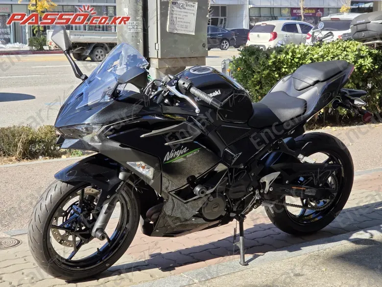 KAWASAKI ZX 500 R - фото 1