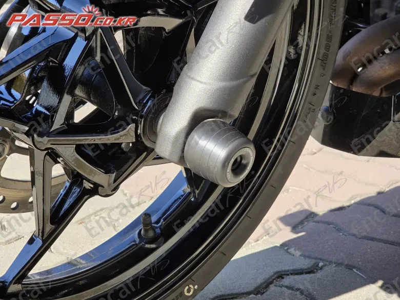 KAWASAKI ZX 500 R - фото 4