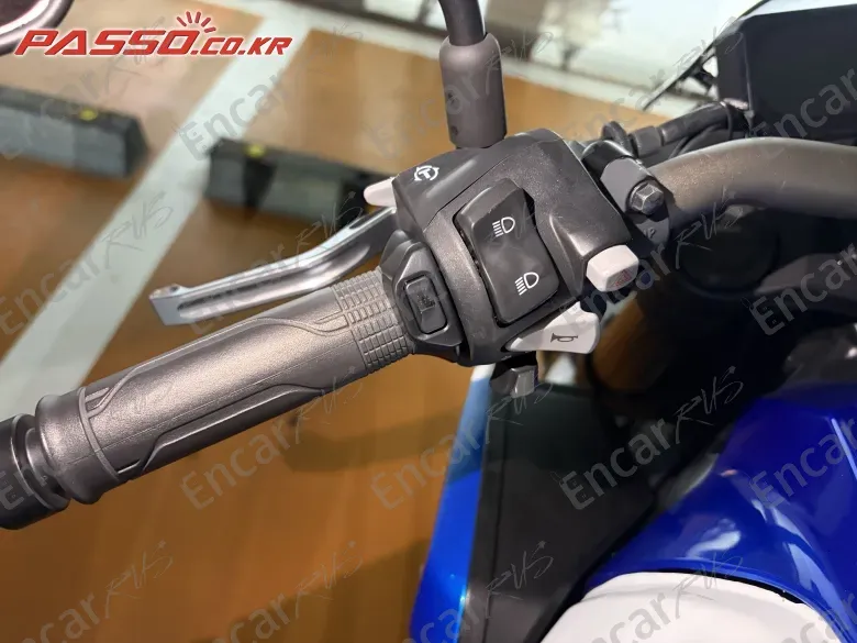 HONDA CB 650 R ABS - фото 3