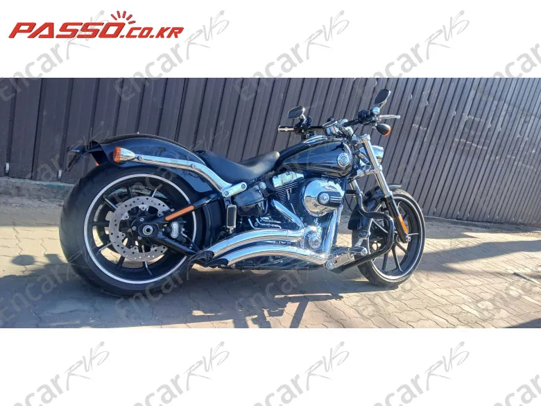 HARLEY-DAVIDSON BREAKOUT - фото 0