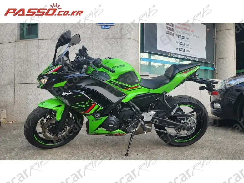 KAWASAKI NINJA 650 - фото 1