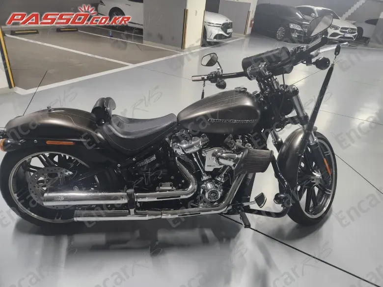 HARLEY-DAVIDSON BREAKOUT 114 - фото 0
