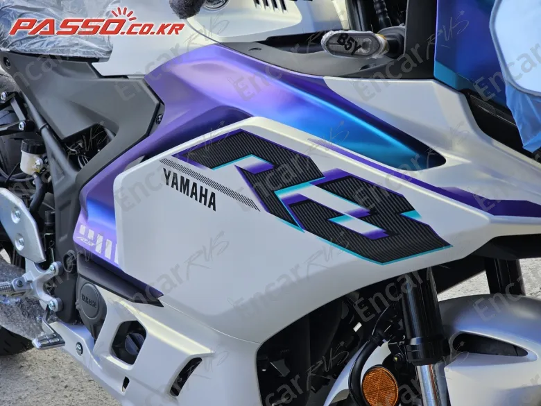 YAMAHA YZF R3 - фото 3