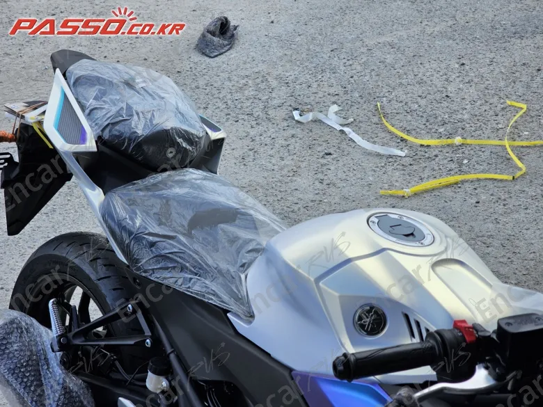 YAMAHA YZF R3 - фото 4