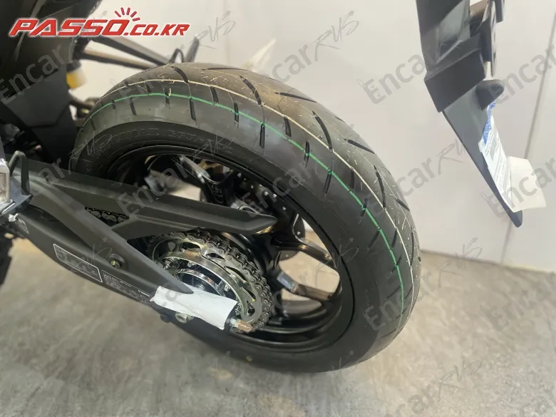 YAMAHA YZF R3 - фото 5